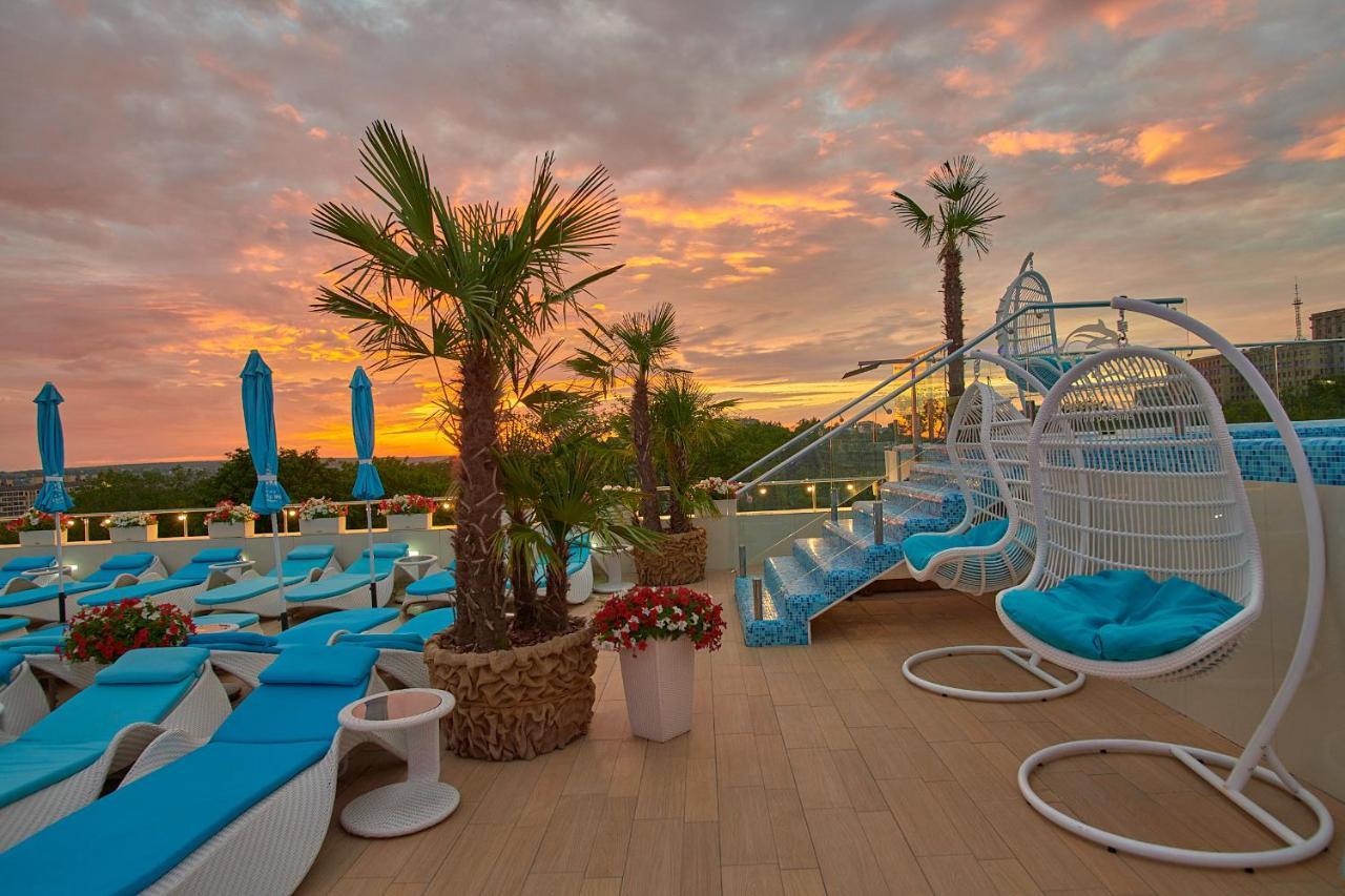 חארקיב Hotel & Spa Nemo With Dolphins מראה חיצוני תמונה