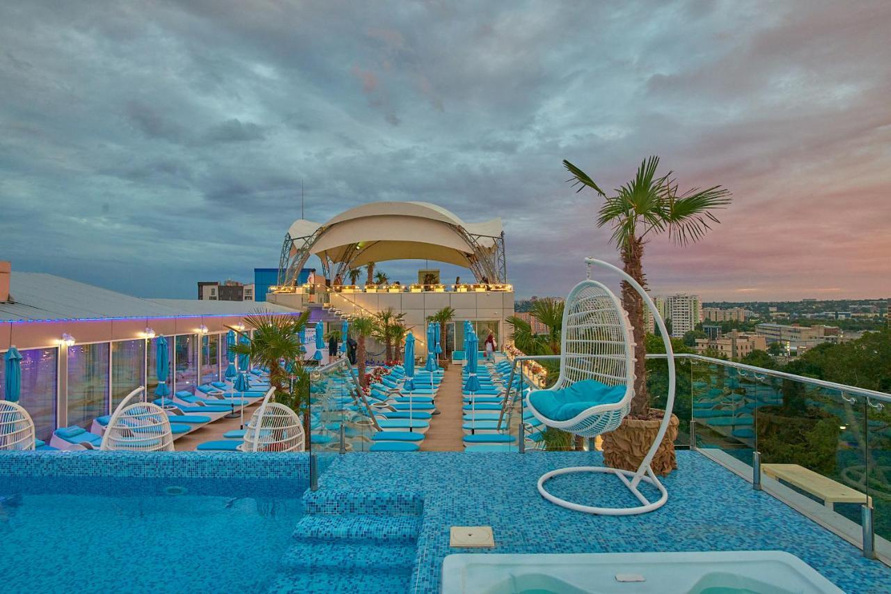 חארקיב Hotel & Spa Nemo With Dolphins מראה חיצוני תמונה